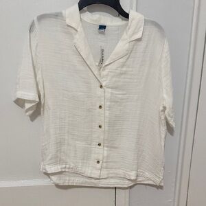 Old Navy Women's White Button-Up Top